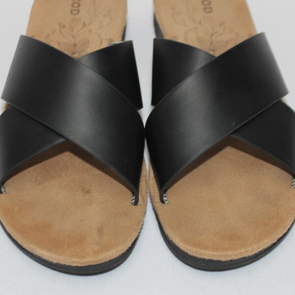 IZOD Alyssa Women's Strap Slide Sandals - Picture 4 of 8